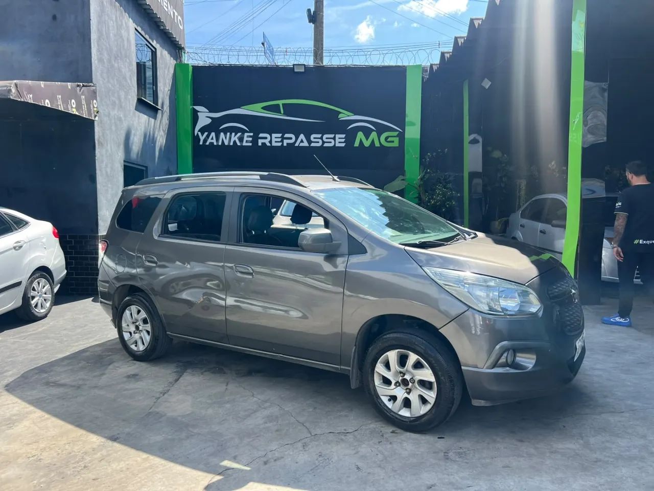 Chevrolet Spin SPIN 1.8 8V Econo.Flex 5p Aut. 2014