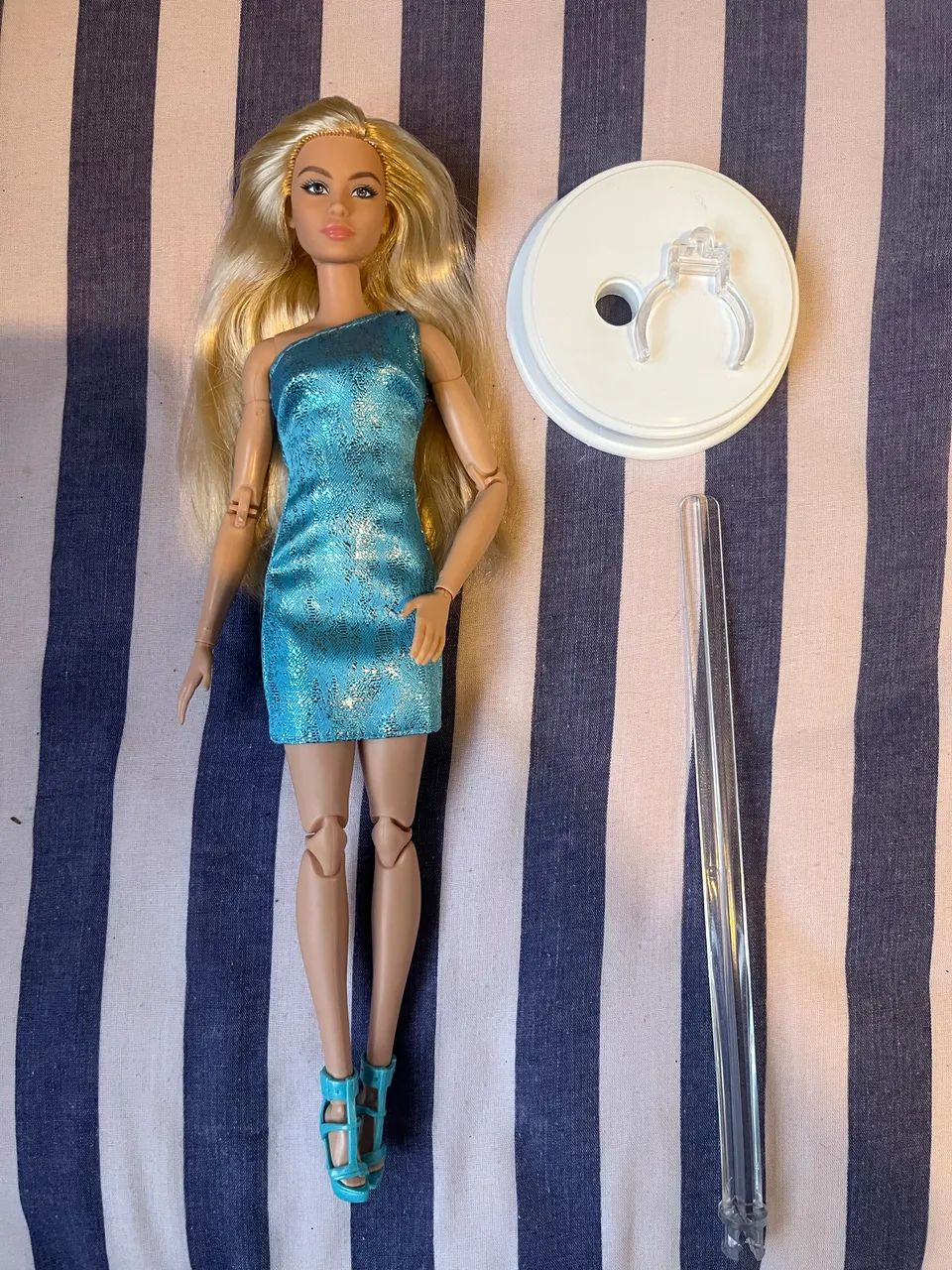 Barbie Signature Looks Model #23