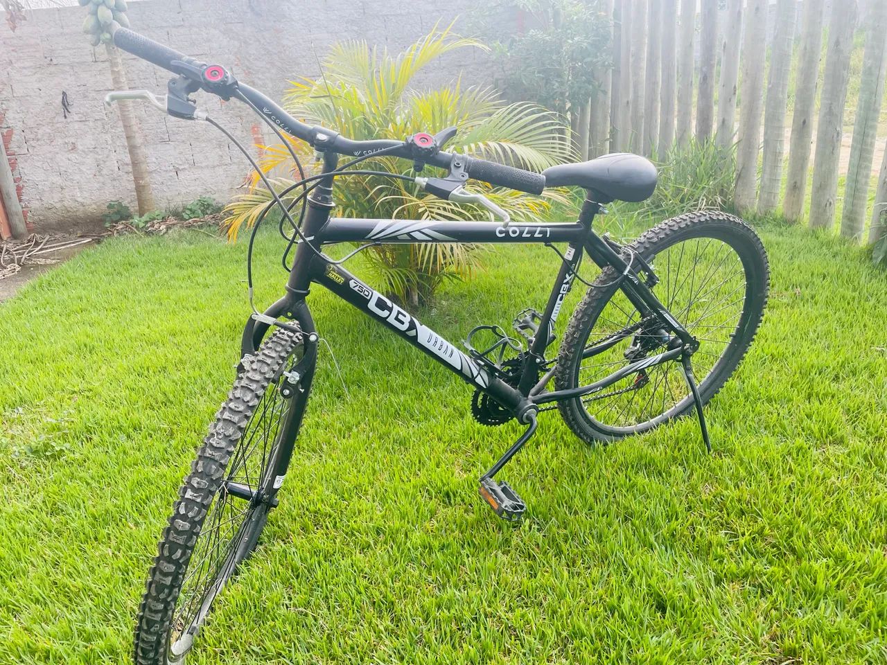 Vendo uma Bicicleta usada uma ÚNICA VEZ!! MUITO NOVA.  - Foto 3