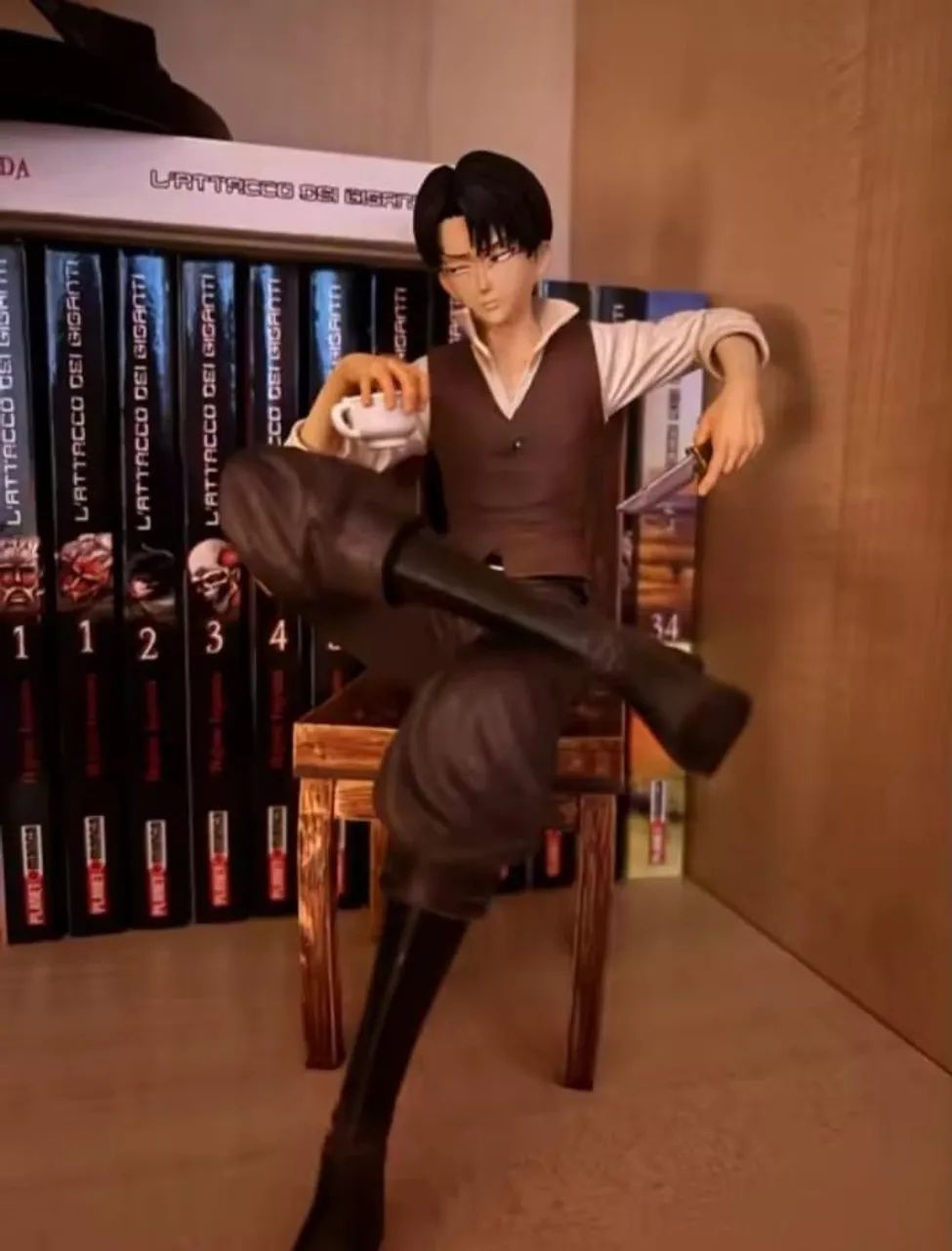 Action Levi Ackerman Attack on Titan Raro Bandai