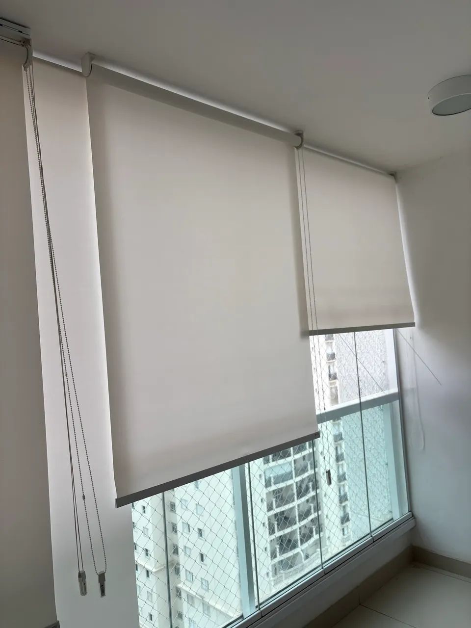 Persiana solar com 4 módulos 