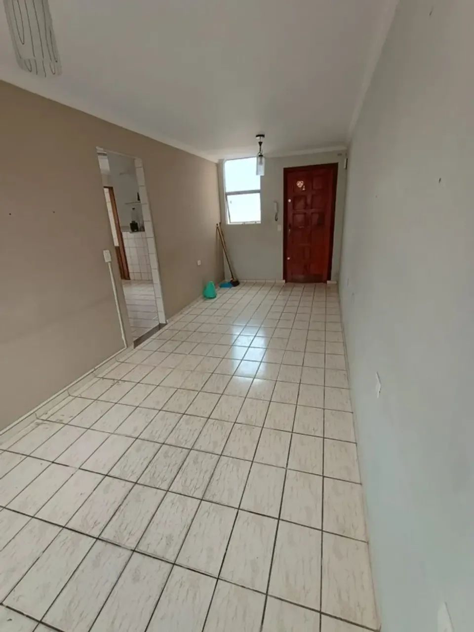 Imóvel para venda tem 50 metros quadrados com 2 quartos