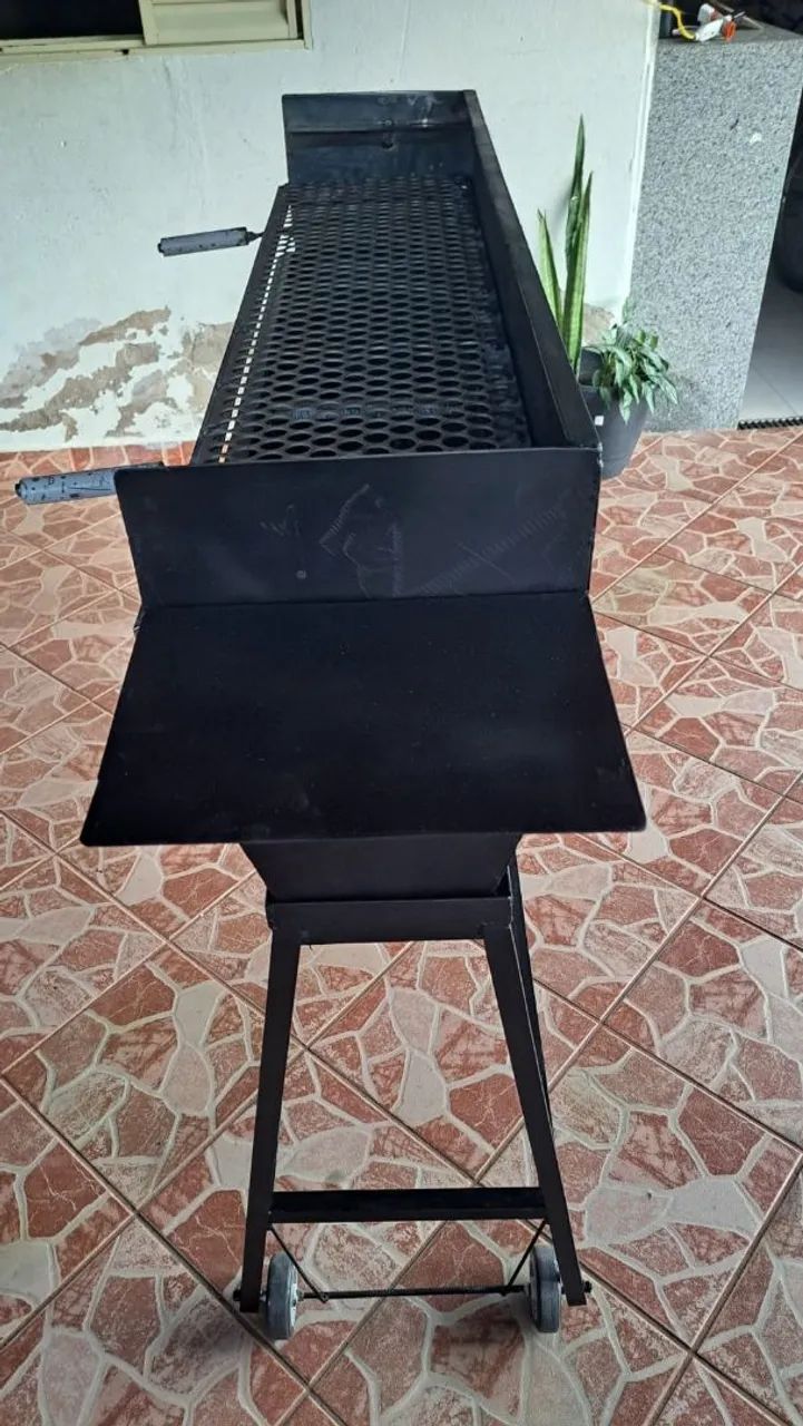 Churrasqueira  pra espetinho - Foto 2