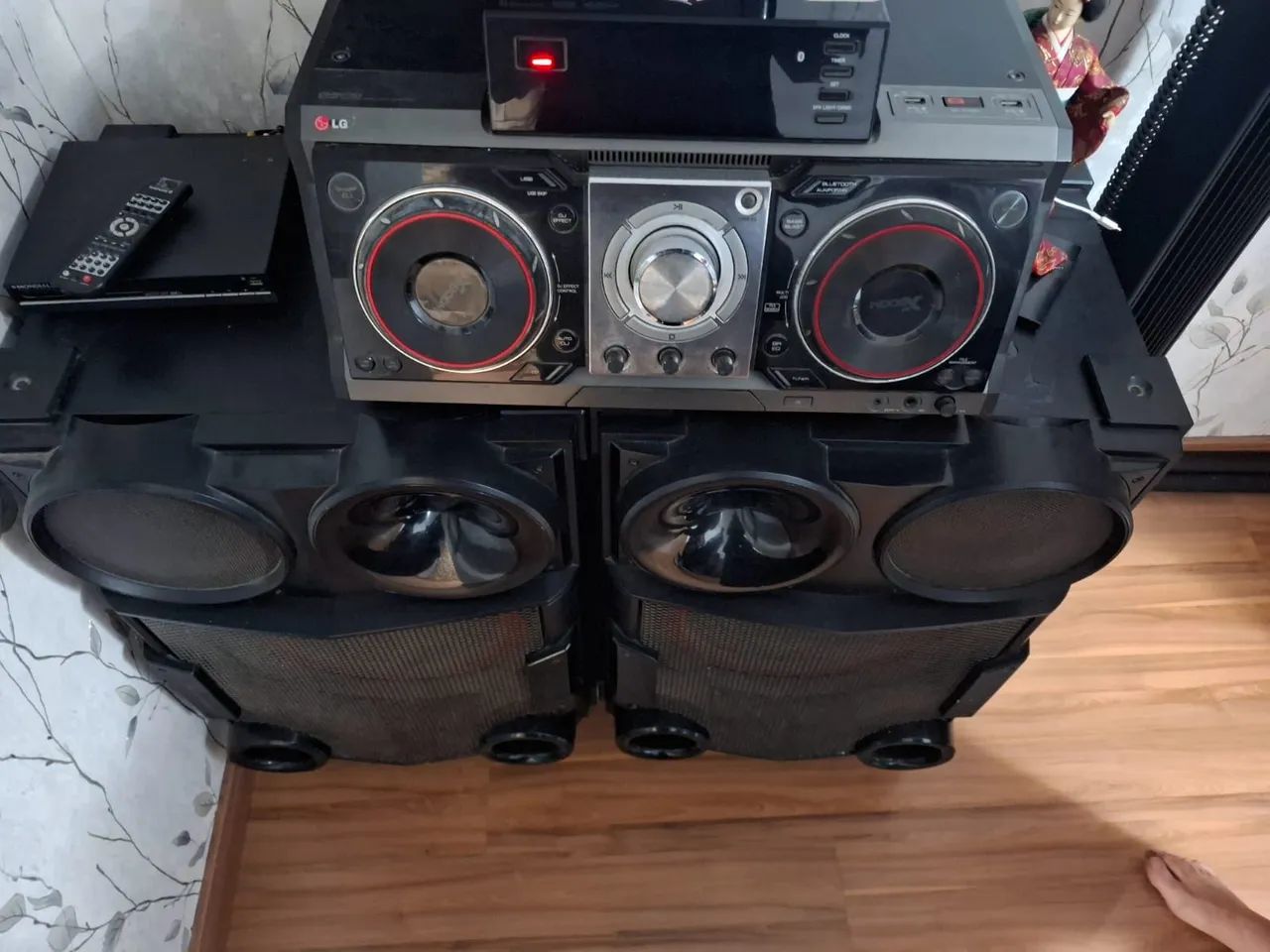 Som LG X CM9730 de 2000W RMS - Foto 5