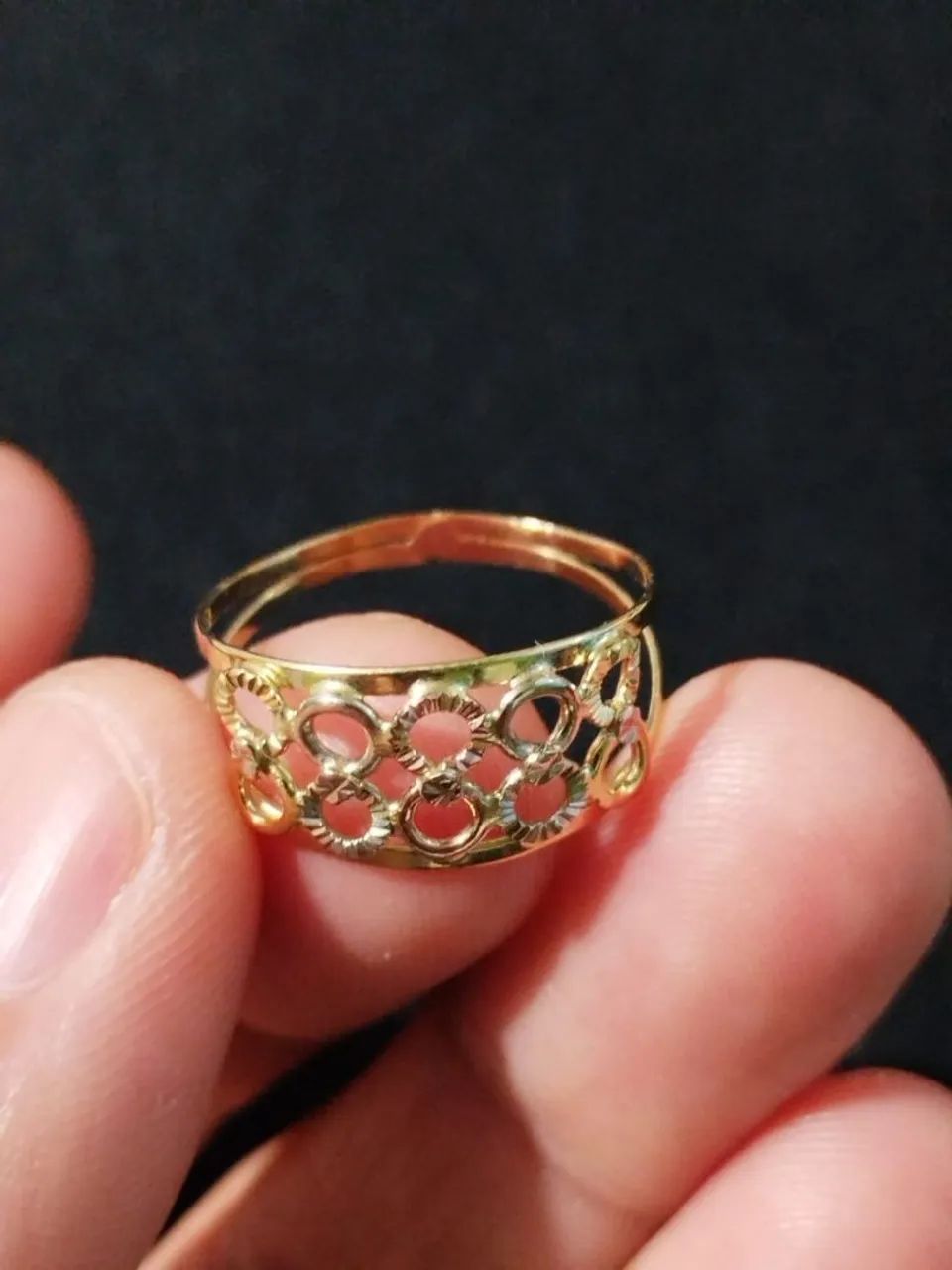 ANEL DE OURO 18 K