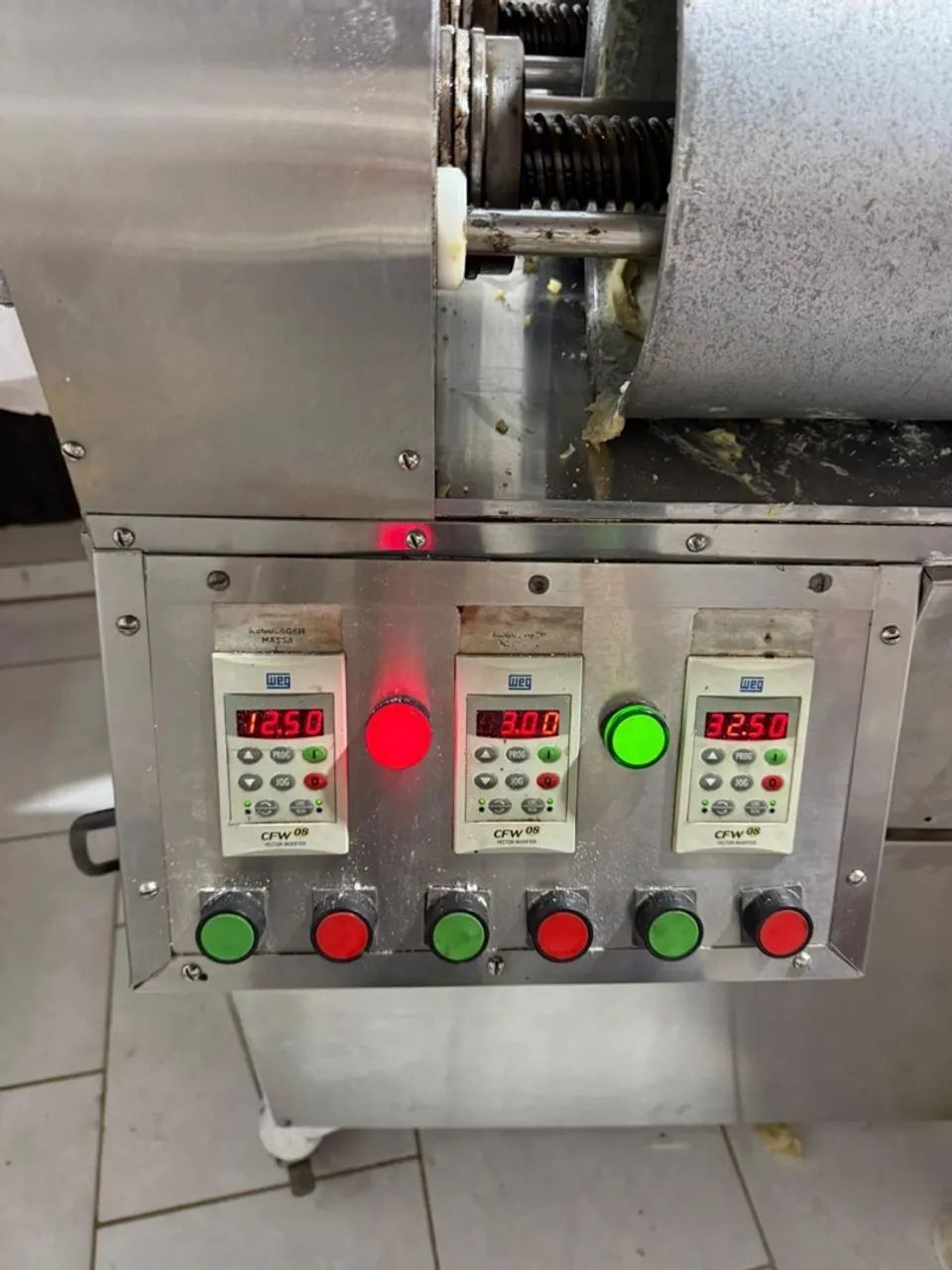 Máquina de fazer salgados, doces e nhoque - Foto 4