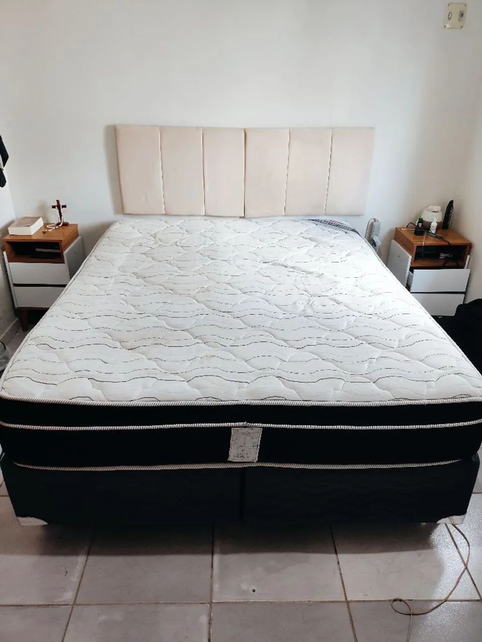 Cama Queen c/Molas Ensacadas