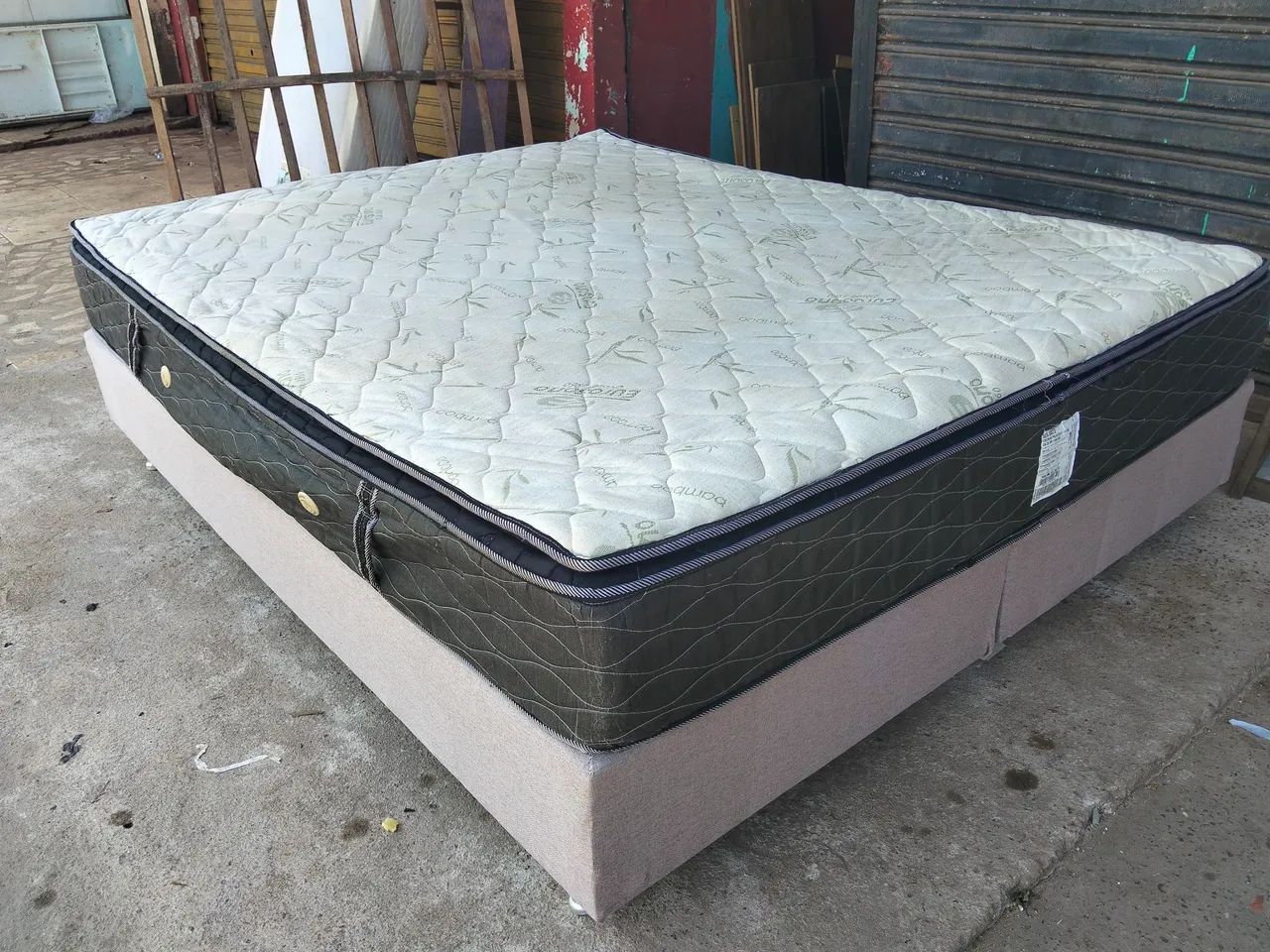Cama queen  - Foto 3