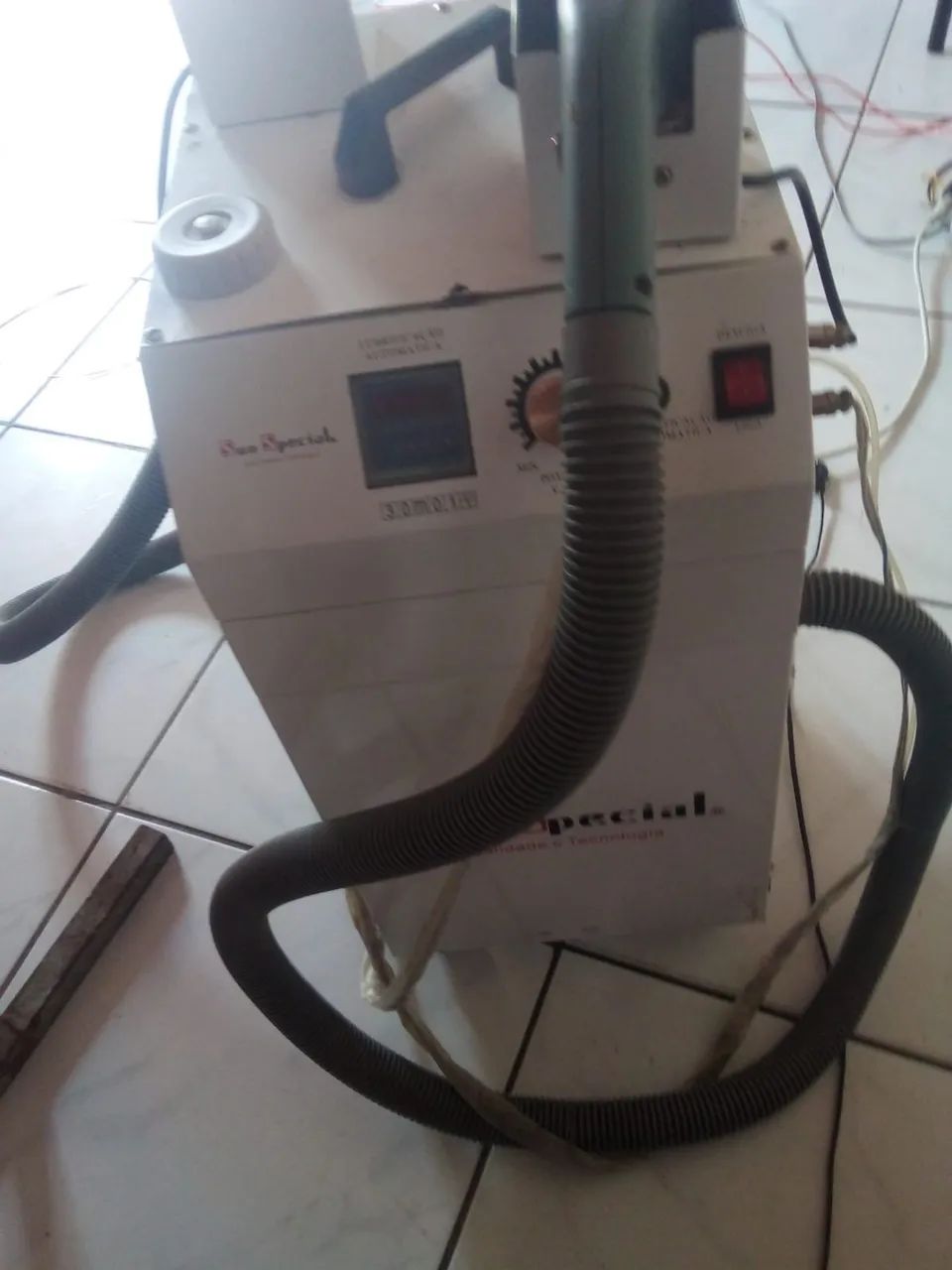 Máquina arrematar fios - Foto 2