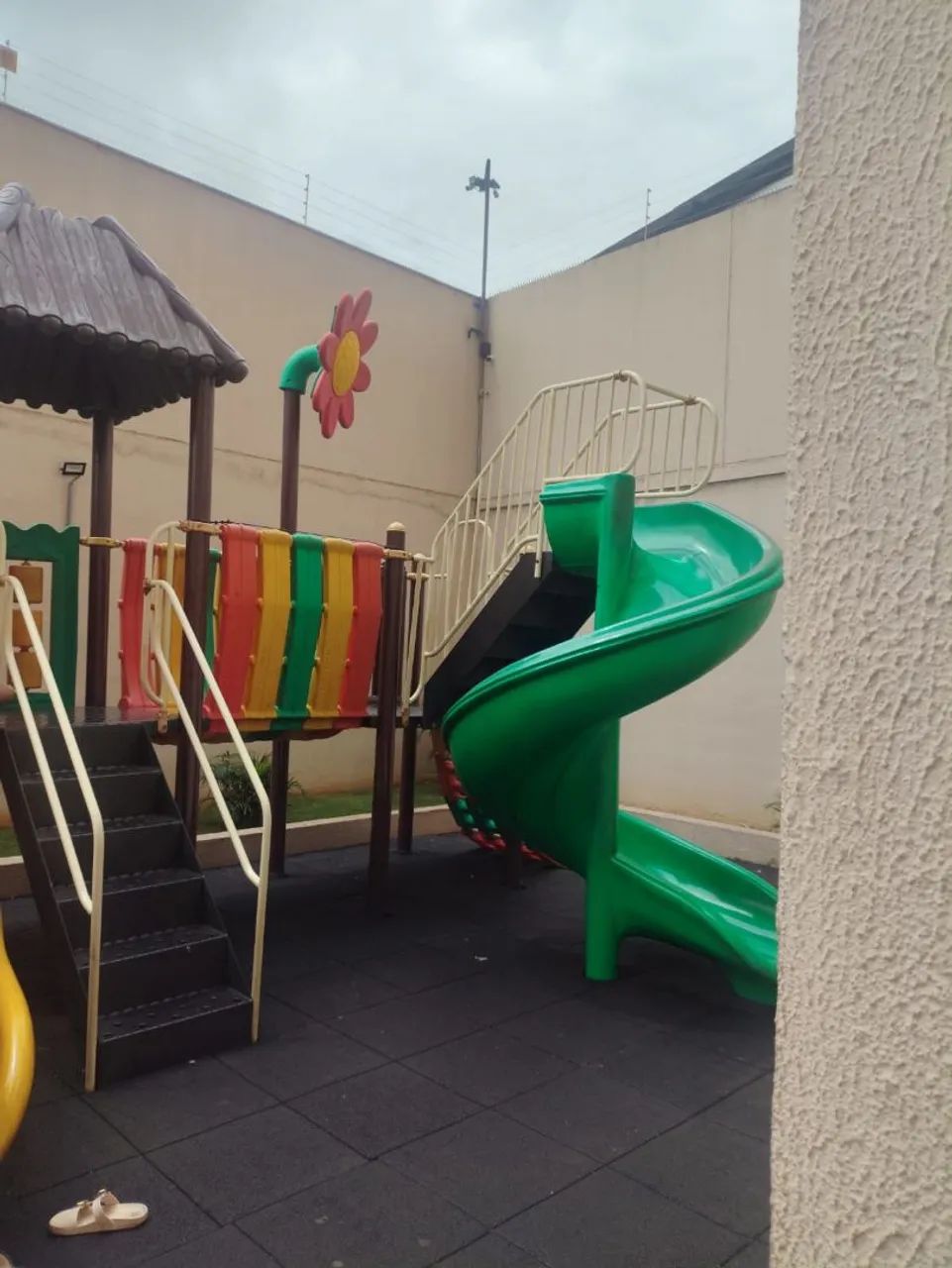 Vendo apartamento 3 quartos com suite e varanda  - Foto 5