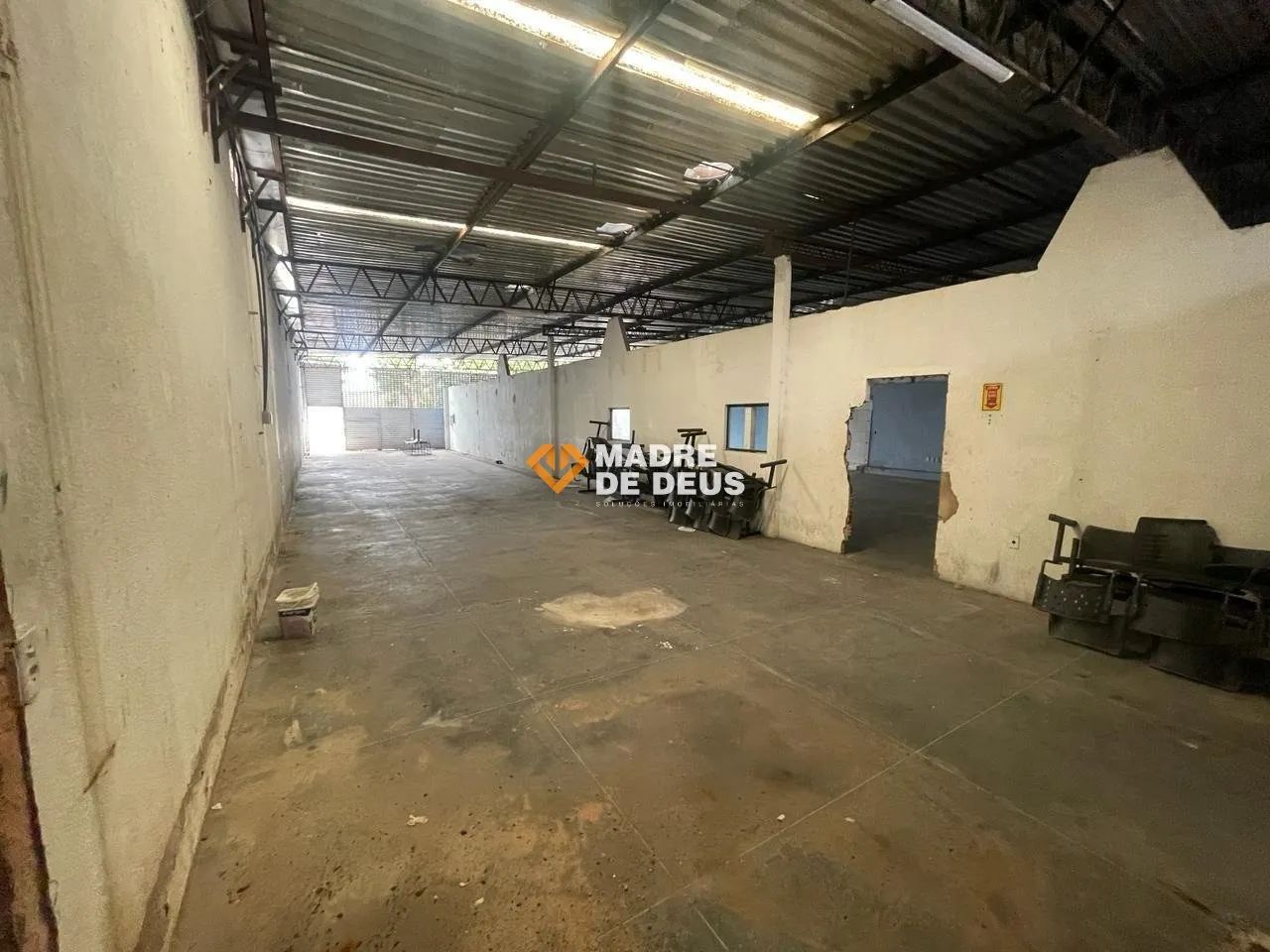 Excelente oportunidade Galpao comercial - Foto 3