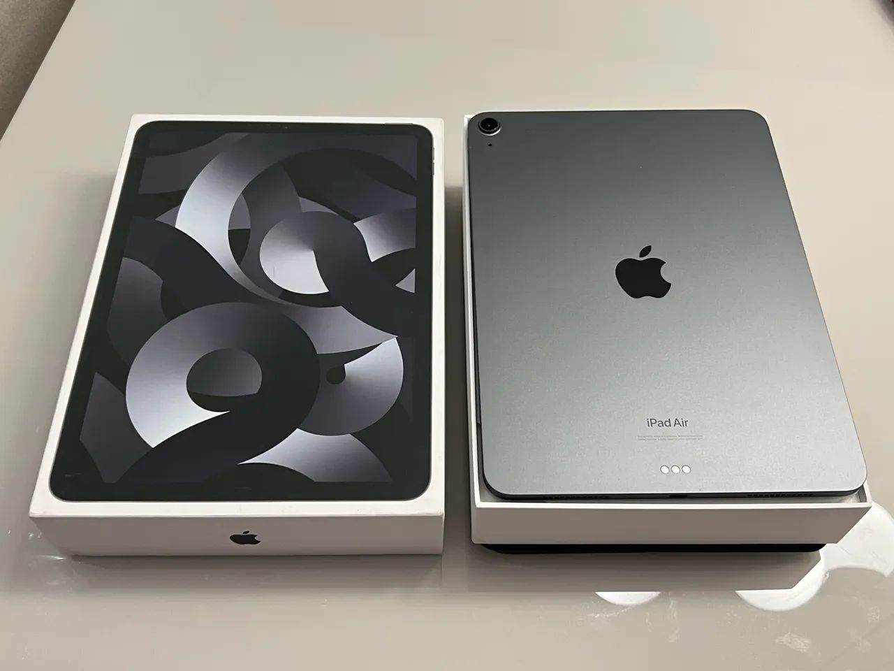 iPad Air 5 - M1 - Impecável