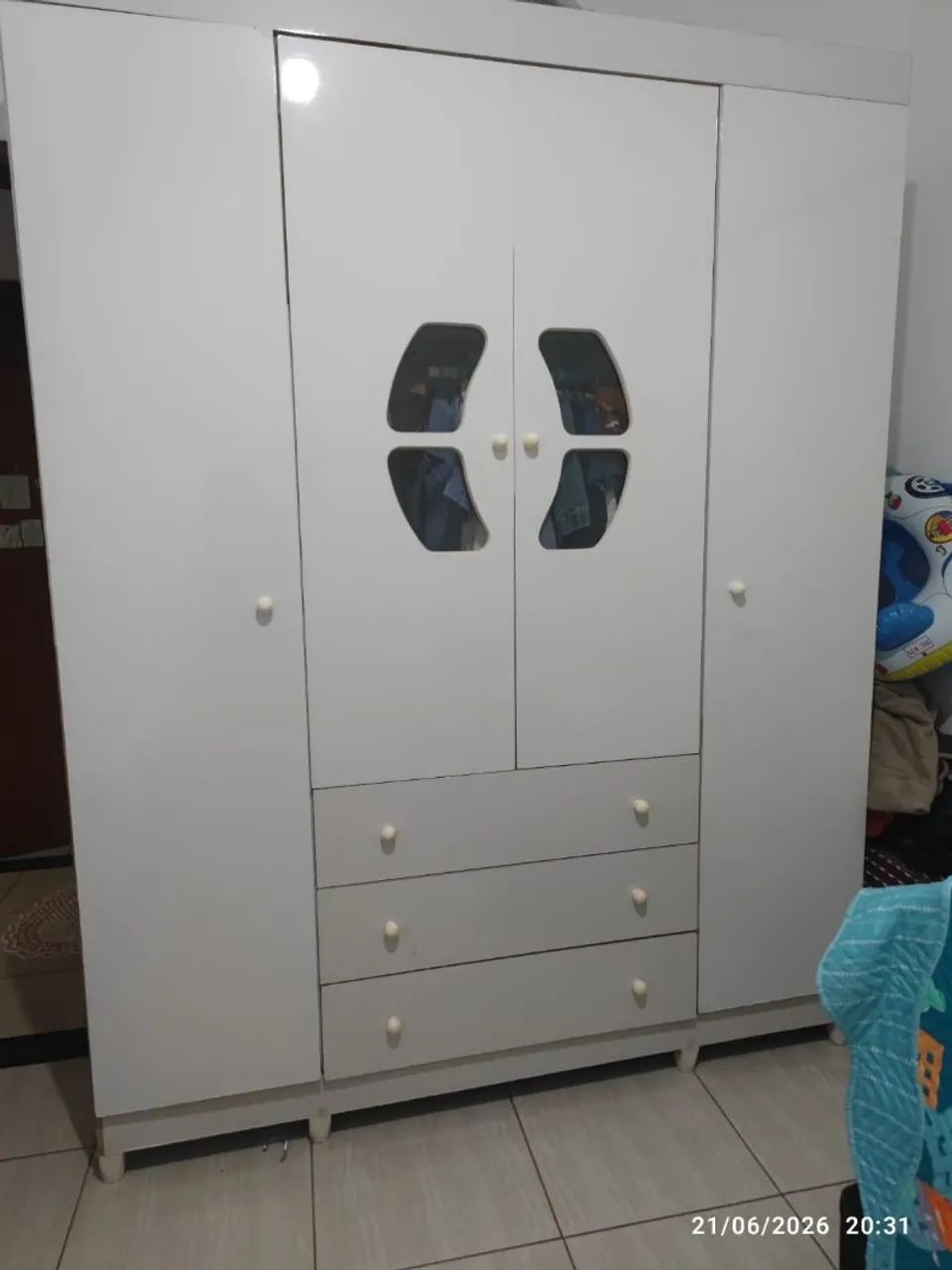 Vendo guarda roupas