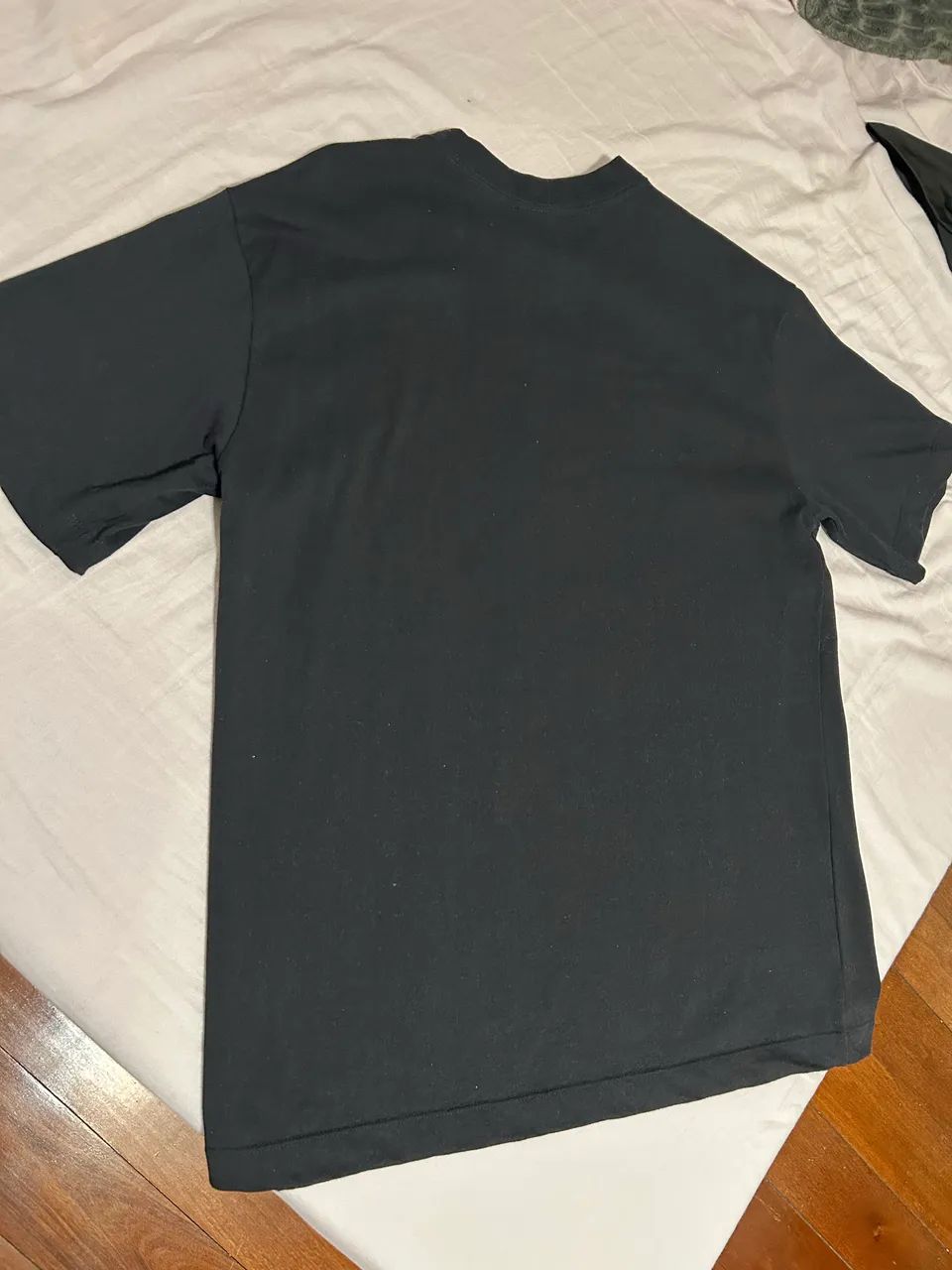 Camiseta Oakley Tempestas Sum Graphic Tee Original. - Foto 3