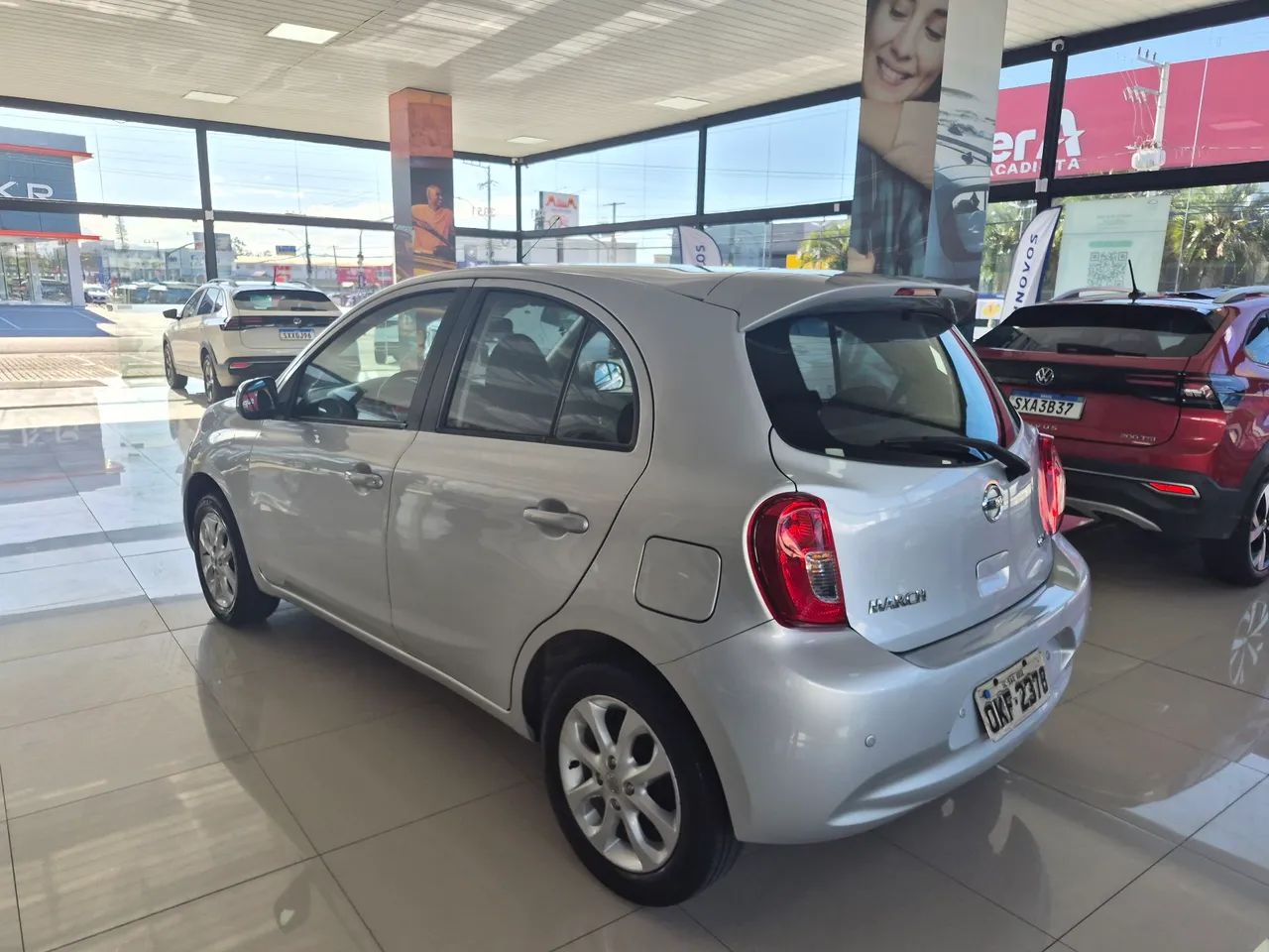 Nissan March SV 1.6 16V Flex Fuel 2015 - Foto 3