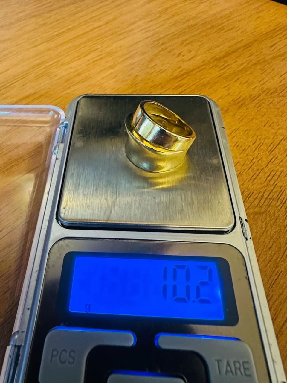Anel maciço em ouro 18k com 10,2 gramas - Foto 3