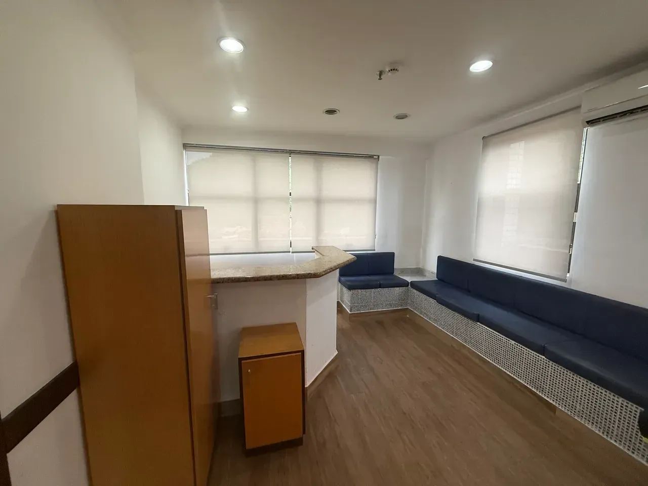Sala Comercial Completa | Recepção Ampla | Vaga | Elevador - Foto 3