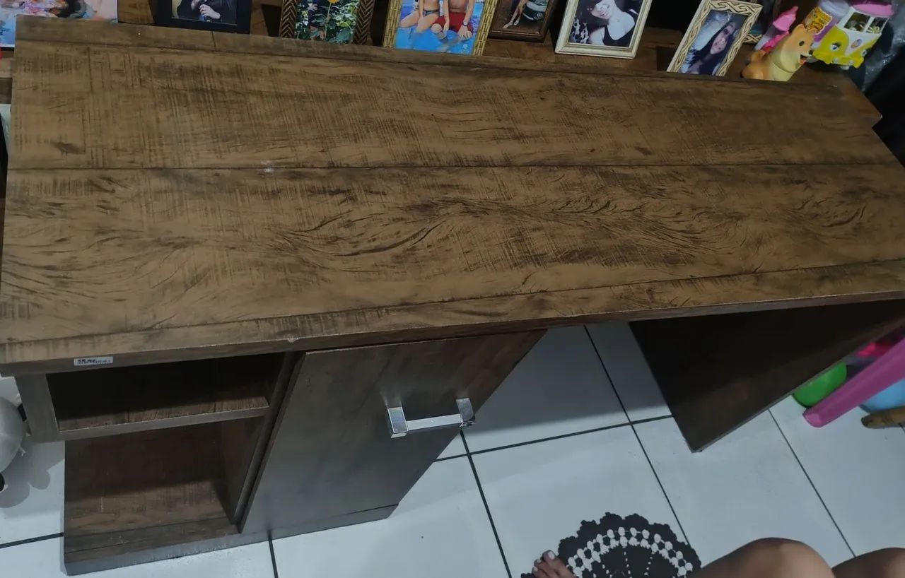 Escrivaninha usada