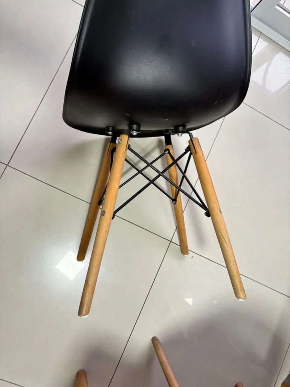 Mesa de jantar retangular preta - Foto 2
