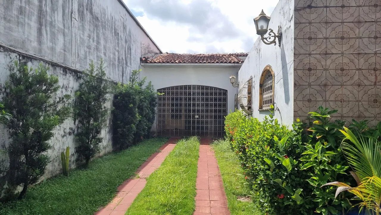 VENDO CASA EM TERRENO DE 7,60×59 - Foto 2