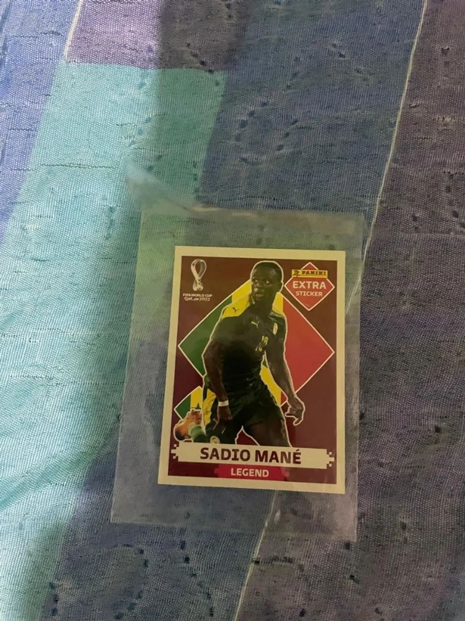 Figurinha legend do neymar e lewandowski bronze, e sadio mané bordo.  - Foto 5