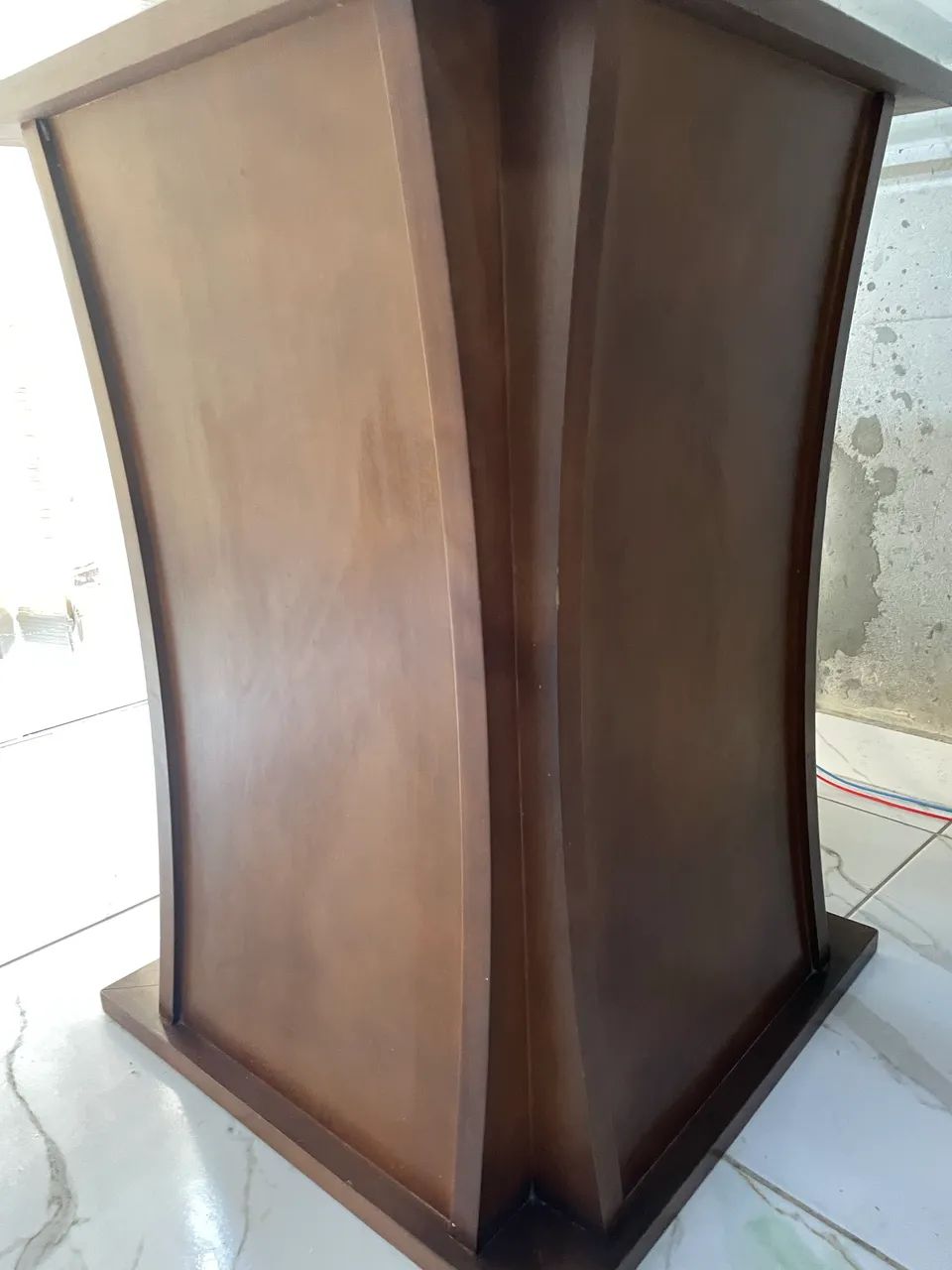 Mesa com Cadeiras de Madeira Maciça  - Foto 4