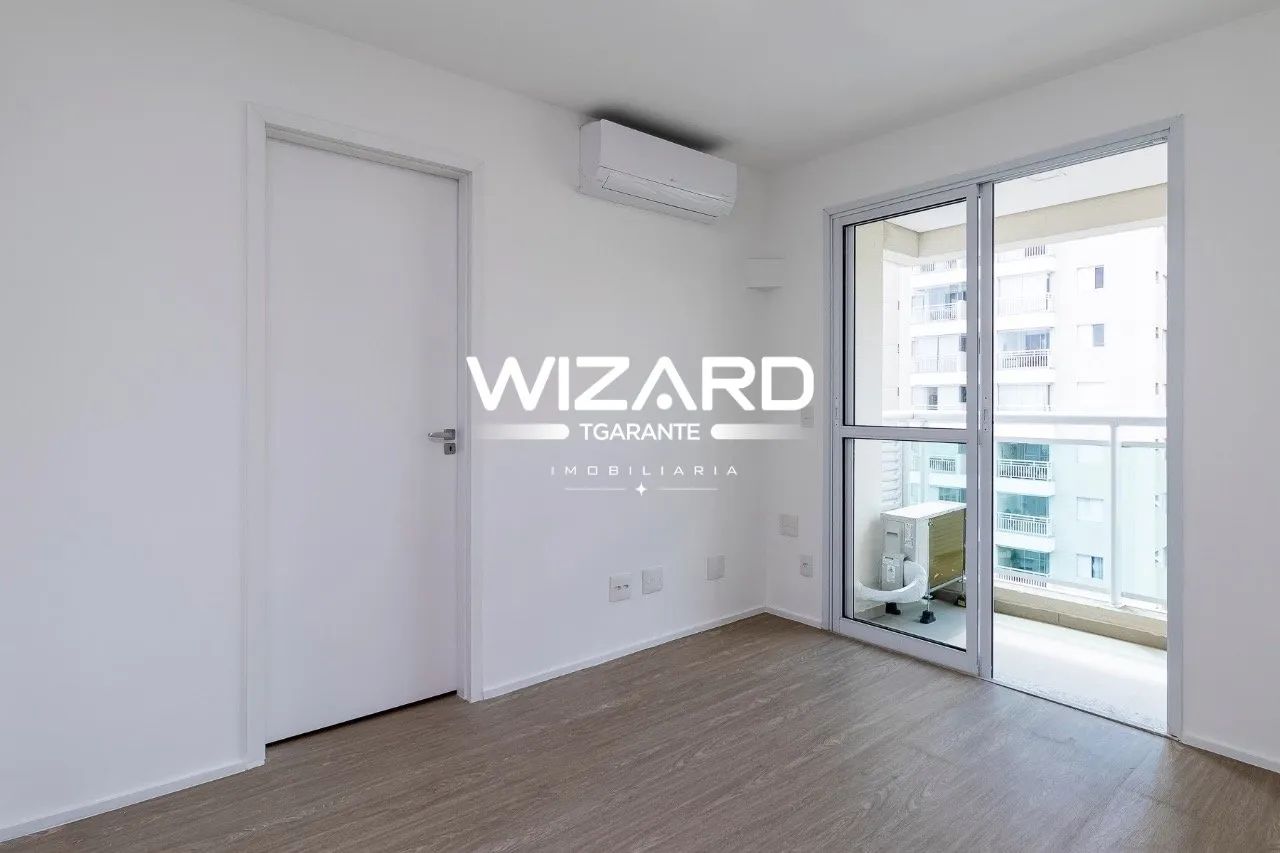 Apartamento Com Varanda 1 Dormitório com Vaga e Ar-Condicionado Na Barra Funda