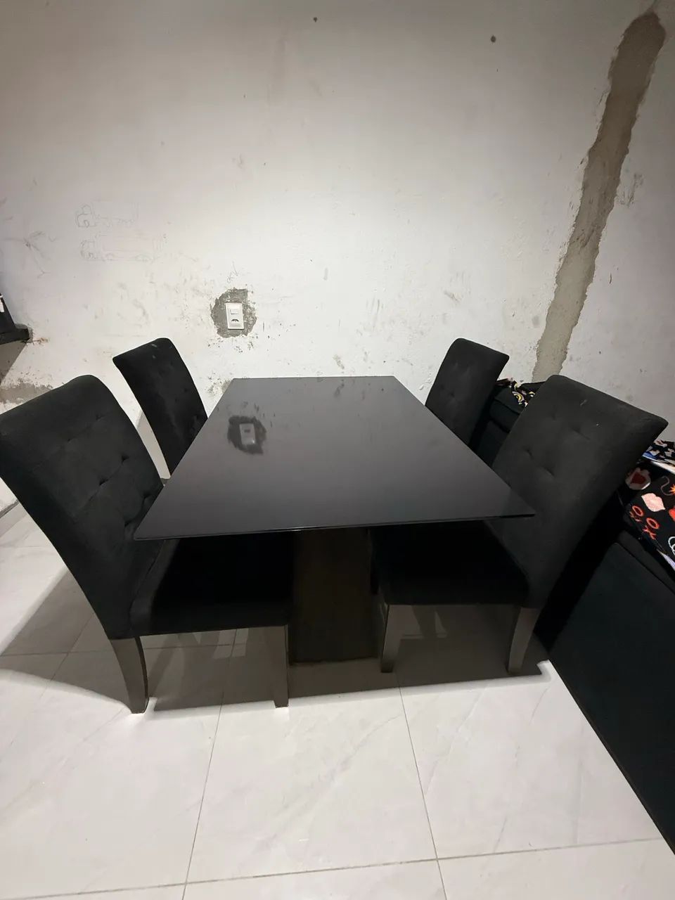 Mesa Dubai 4 cadeiras / 1.35x90 mdf 