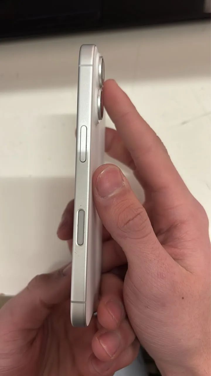 Iphone 16 - Foto 3