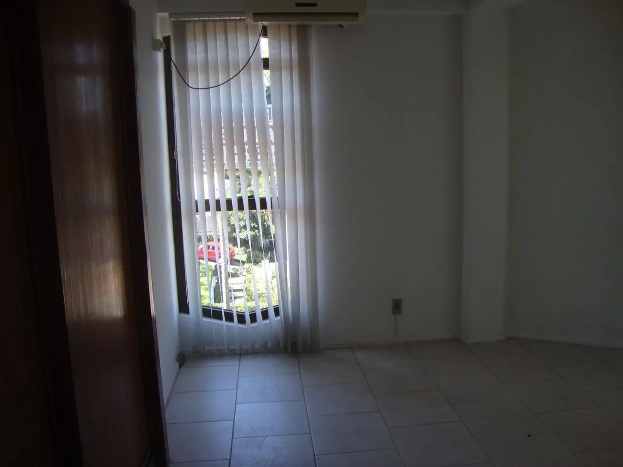 Sala Praça Japão - VENDO - Foto 4