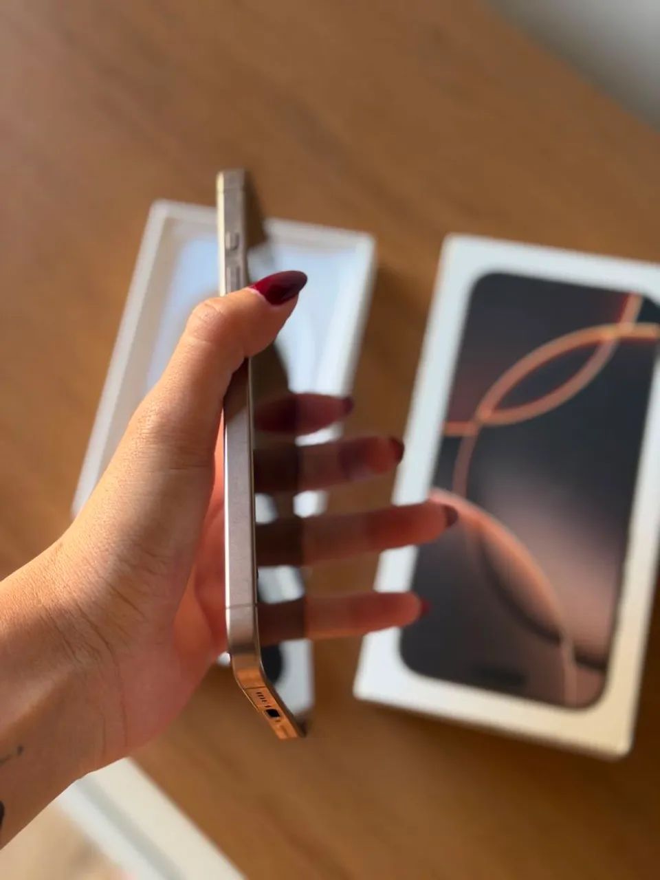 IPHONE 16 PRO MAX 512GB COM CAIXA - Foto 4