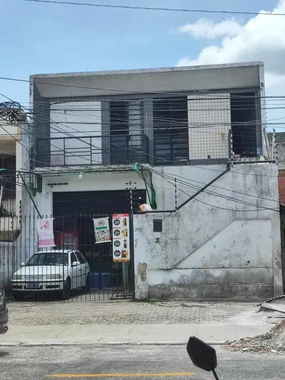 Vendo Prédio de 887m² com Kitnetes