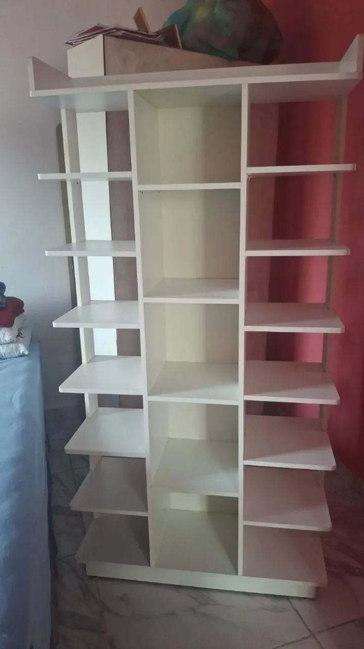 Sapateira de MDF