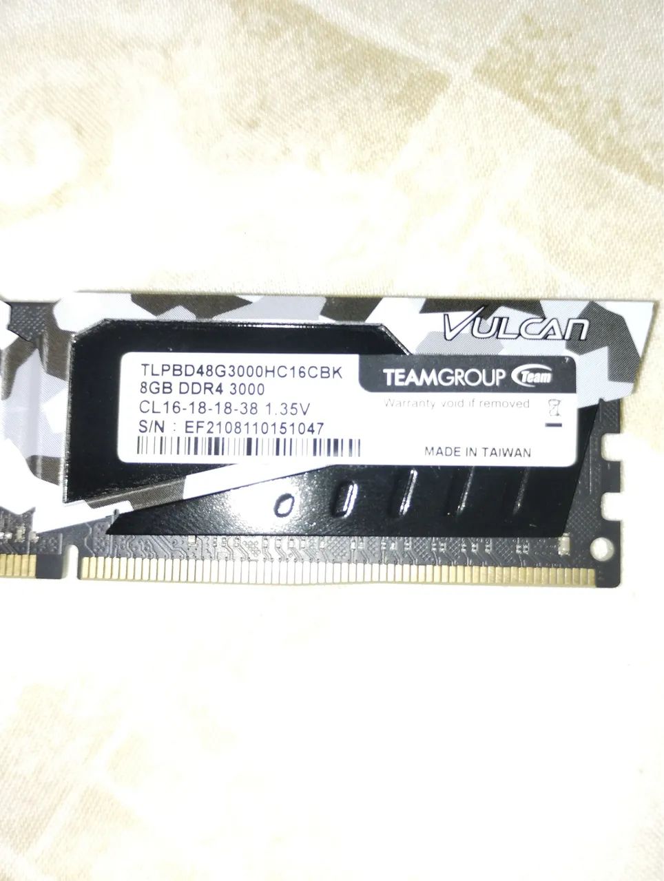 Memória RAM 8GB DDR4