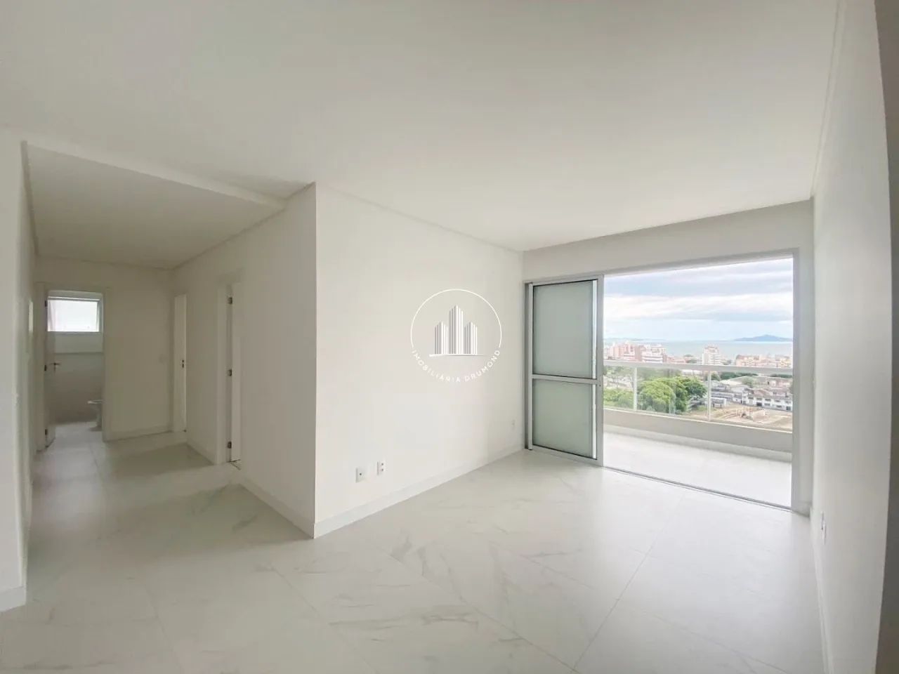 Apartamento 3 Quartos com 2 Suítes e 96m² - Canto
