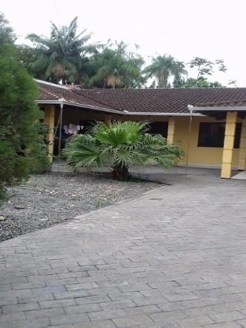 Maravilhosa Casa Averbada Para Venda no Bairro Vila Nova - Foto 2