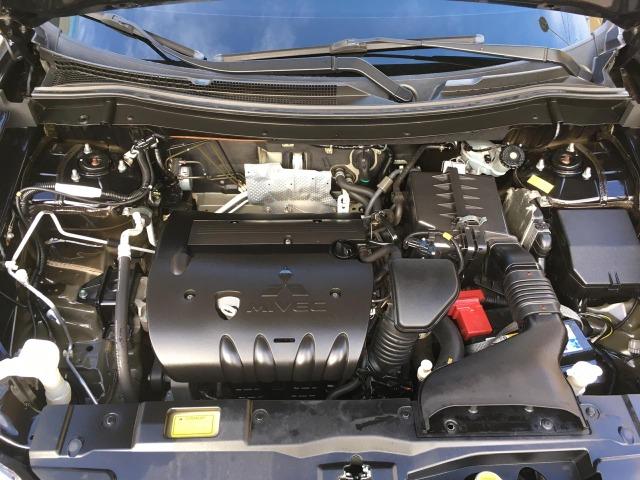 Mitsubishi Outlander - Foto 4