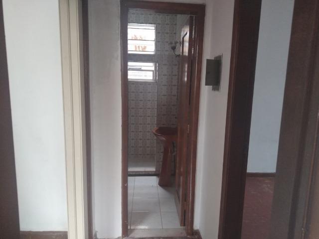 Apartamento, frente, 70m², sol da manhã na Rua João Silva 86 - Olaria - Foto 7