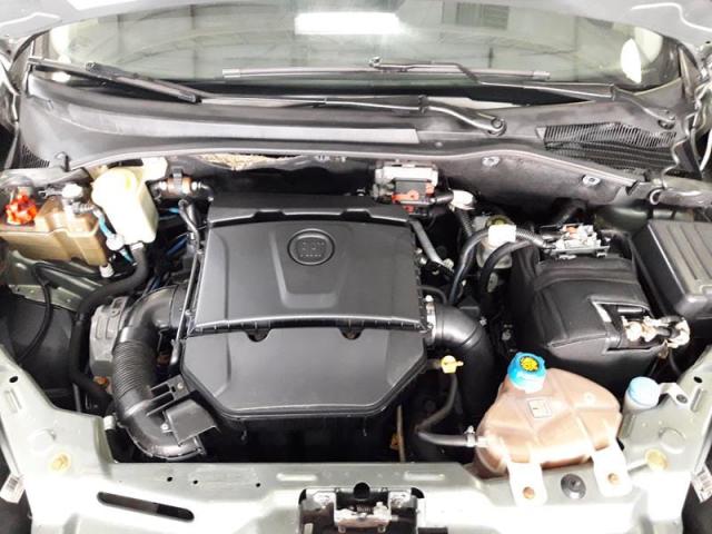 FIAT PUNTO ESSENCE 1.6 FLEX - Foto 13