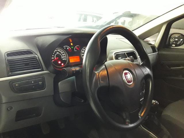 FIAT PUNTO ESSENCE 1.6 FLEX - Foto 15