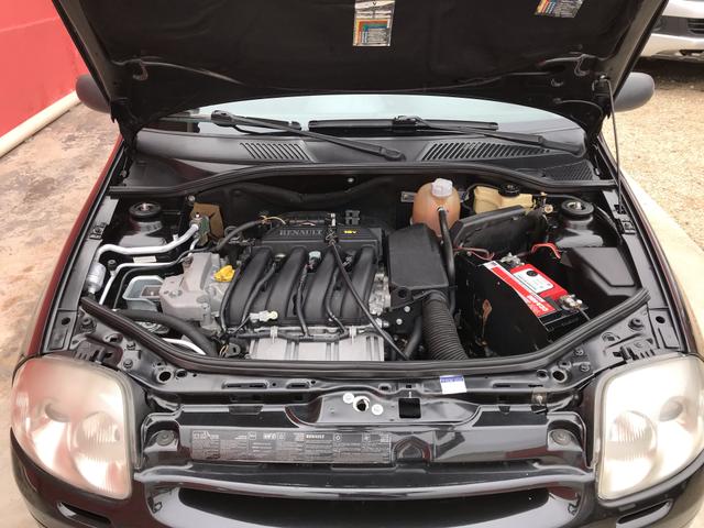 Clio sedan 2003 1.6 RT completo - Foto 16