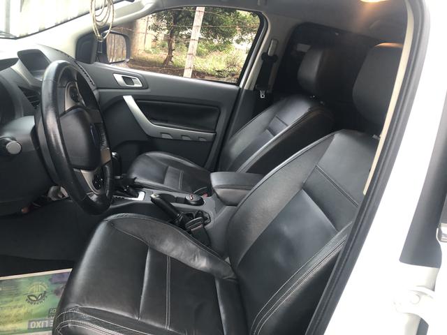 Vendo ranger limites 3,2 4x4 40000 km - Foto 3
