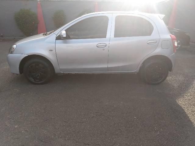 Etios 2017 - Foto 2