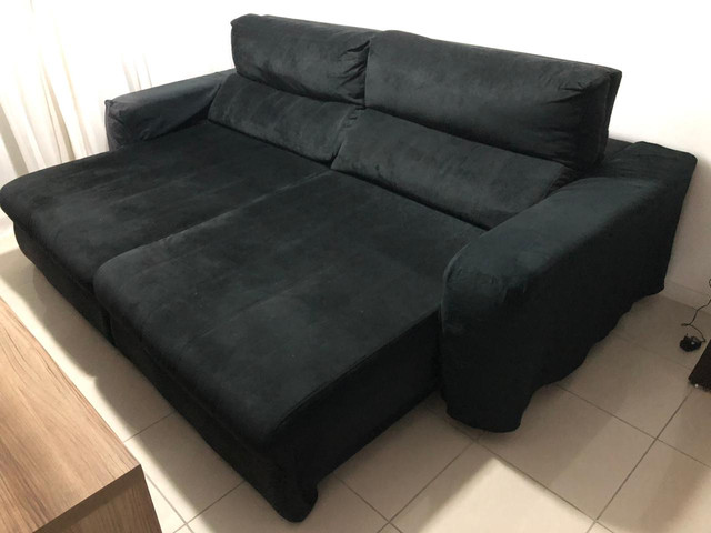 Vendo Sofá Retrátil Preto - Foto 3