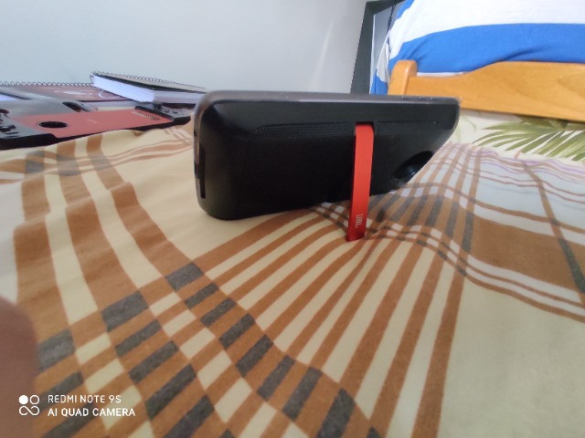 Moto Z2 Play com 2 snaps