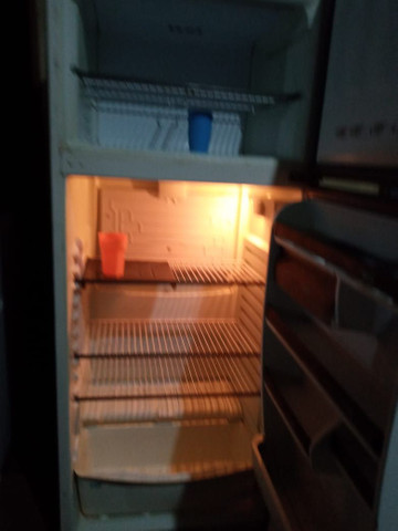 Vendo esa geladeira consul