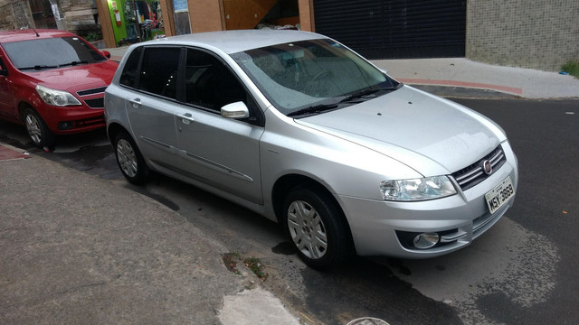 Fiat Stilo 2010 Dualogic - Foto 2