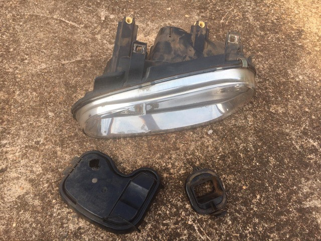 Farol Arteb Vidro Golf Sapão 99 A 05 Le C/ Marca Na Lente - Foto 4