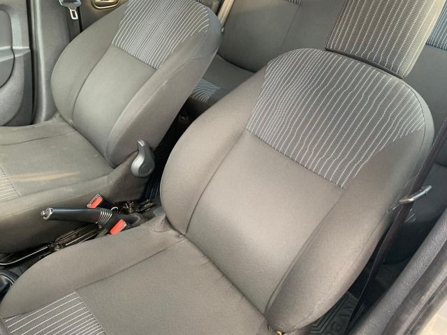Logan Authentique 1.0 Flex 2020 * Parcelas de 969,00 s/ entrada - Foto 8