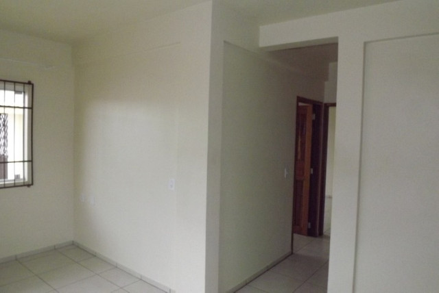 Apto 2 quartos, banheiro, sala, cozinha, lavanderia e garagem coberta - Foto 18